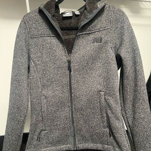 New balance sweater fleece